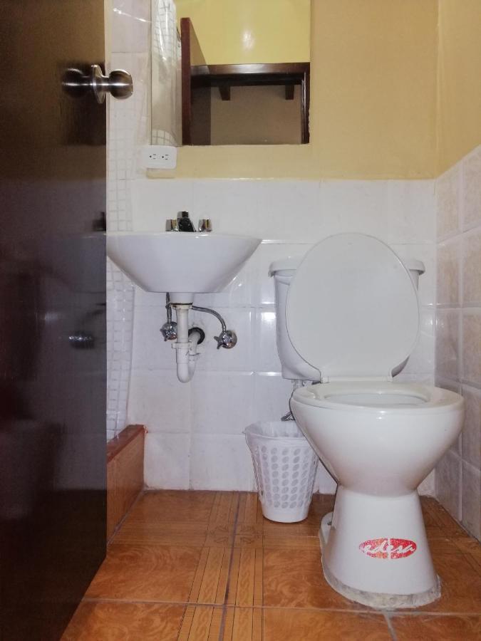 Hostal Victoria Quito Extérieur photo