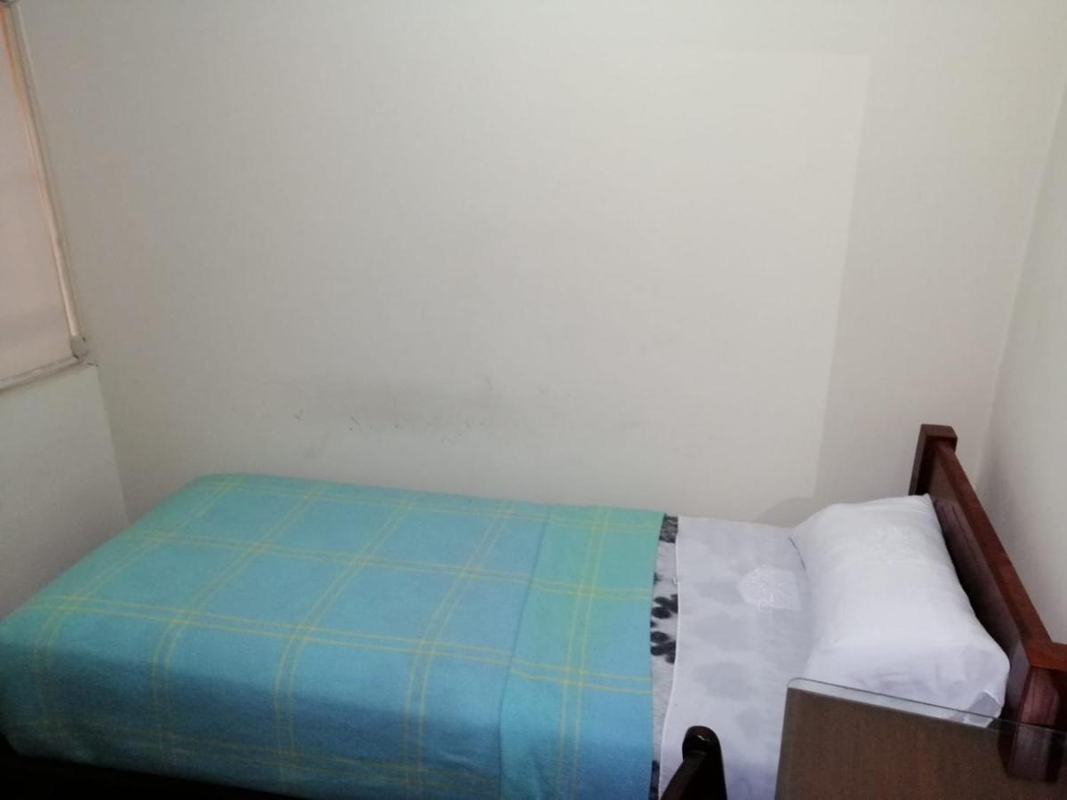 Hostal Victoria Quito Extérieur photo